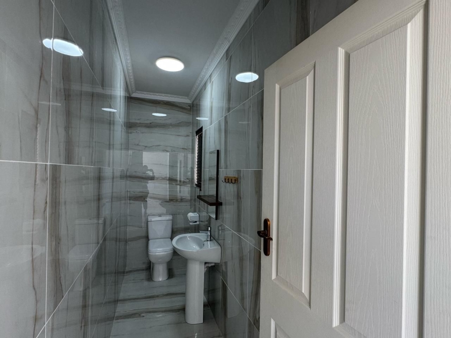 5 Bedroom Property for Sale in Royalston Residential Estate and Wildlife Reserve Eastern Cape